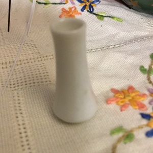 Miniature doll vase 1 1/2 inch vase porcelain